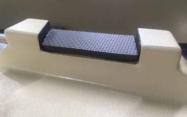Pad On Bow Socket